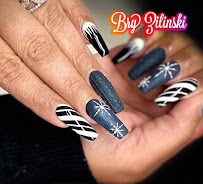 Queen B Nail & Lash Lounge