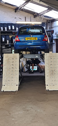 Woodwards Eurorepar Car service centre