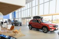 Leavens Volvo Cars London