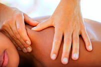 Applewood Chiropractic & Massage Clinic
