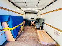 KR MOVERS