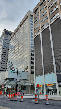 DHL Express Service Point Montreal