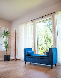 Rogue Valley Dental Center