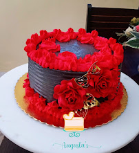 Julia Carvalho - Confeitaria Artesanal