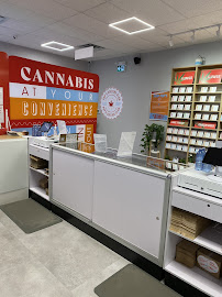 Pop's Cannabis Co. | Almonte Weed Store