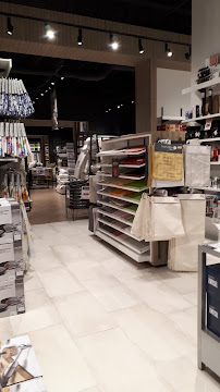 Linen Chest - Drummondville