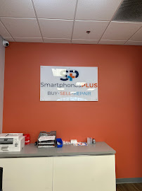 SmartphonesPLUS