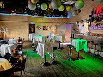 8008 See Lounge