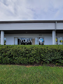 Sophlow Yoga