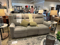 Magic Upholstery inc.