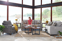 Structube Ottawa - Megastore