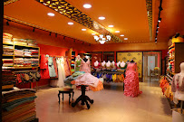 Lans Bridal Couturier