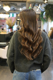 Michaeljohn Salon