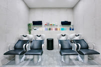 Salon64