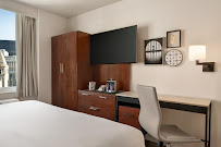 Casa Blanca Hotel Brooklyn