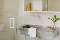 Armoni Inn and Suites