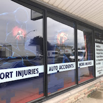 Doctores y Mas Quiropractica de Accidentes en Chicago