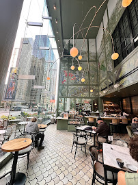 Venteux Brasserie, Cafe & Oyster Bar