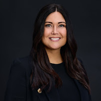Nadia Michaud Droit | Law