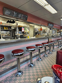 Oasis Diner