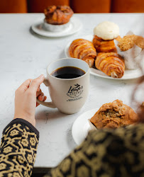 Leaps Coffee Shop