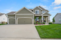 Stacie Holst, Realtor - Ankeny & Central Iowa