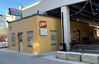Canteen Lunch in the Alley