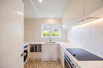 Refresh Renovations Auckland Central - John and Maree de Latour