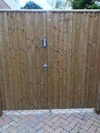 Local Lock Bromley