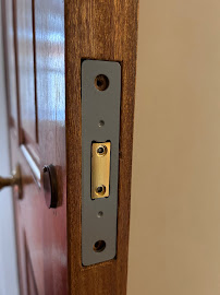 RLM Locksmiths - 24 hour emergency locksmith