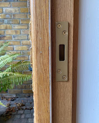 Master Locksmiths (London)