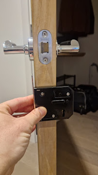 The Right Man Locksmiths