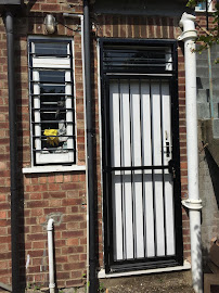 1A Ideal Locksmiths Ltd
