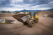 Oregon Garden Warehouse - Landscape & Trucking