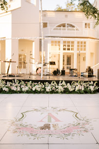 Perfectly Meched Weddings