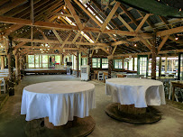 Bayou Barn