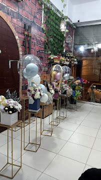 TheGiftShop.pk - Flowers & Wrapping