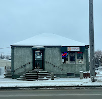 J and J Nails and Spa