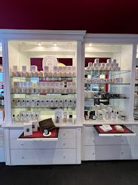 Edward Carriere Salon