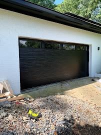 Leo Garage Doors
