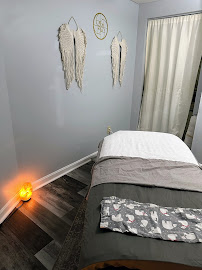 Miracles Massage with Kerrie Harris