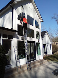 AAA Window Cleaning