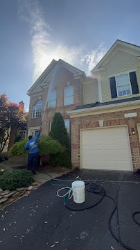 Martinez & Sons Power Washing & Window Cleaning