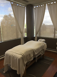 Ashgrove Family Massage & Wellness