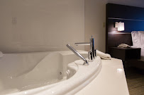 Days Inn by Wyndham Brampton