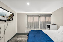 Monte Carlo Inn - Vaughan Suites