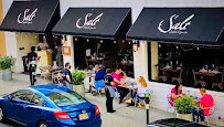 Salt Seafood & Oyster Bar