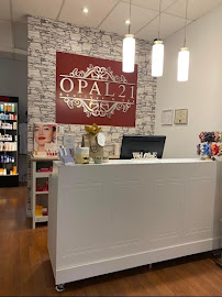 OPAL21 Boutique & Spa