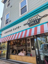 Dilly Dally Coffee Cafe