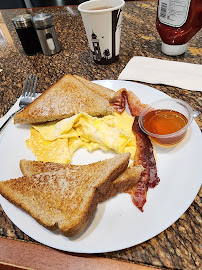 The Summit Cafe